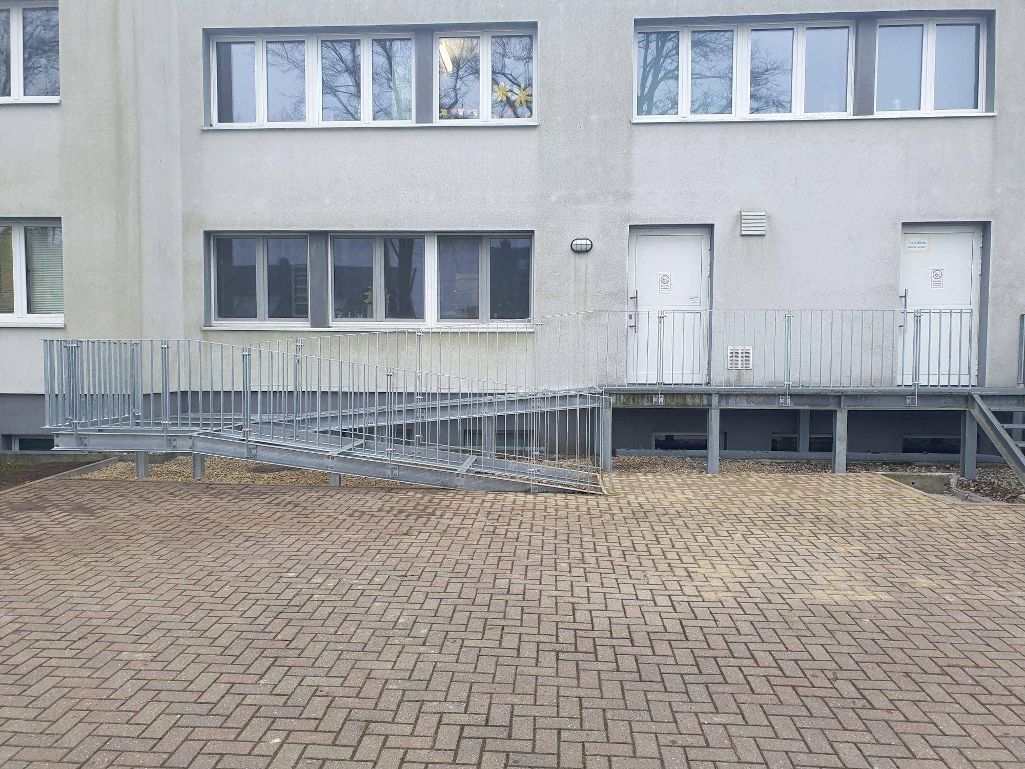 Rampe Hagenower Ring – bp Metallbau GmbH, Bild 1